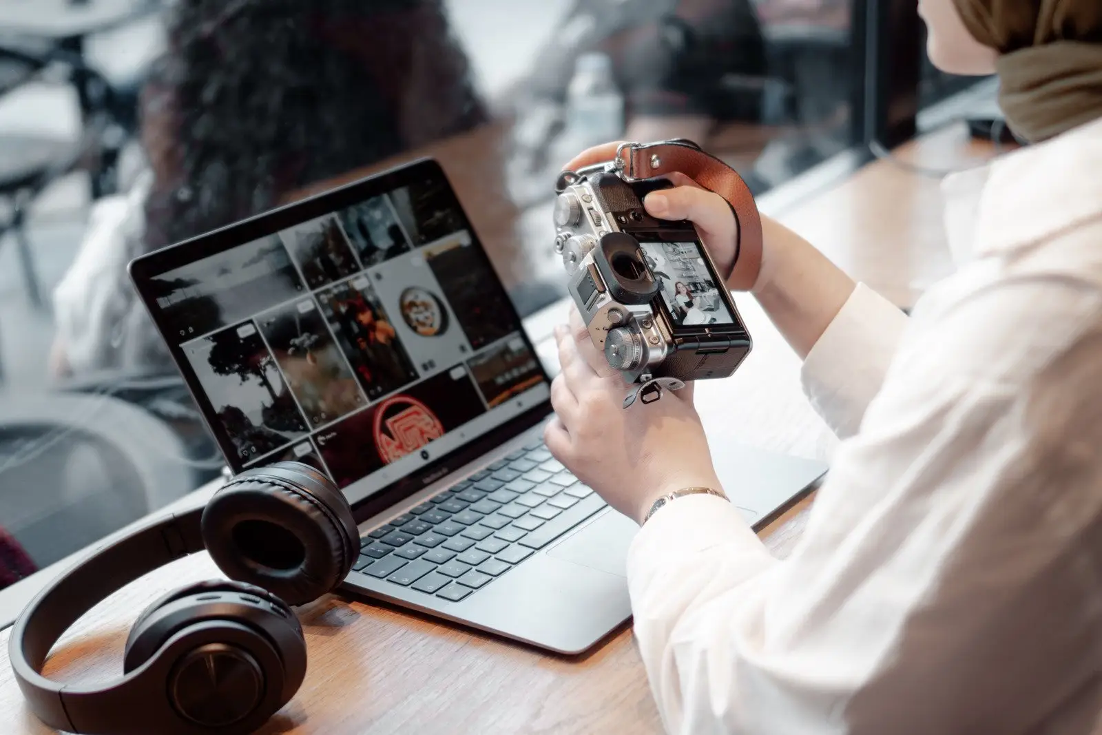 Edit Photos Online: Master Editing Without the Hassle!